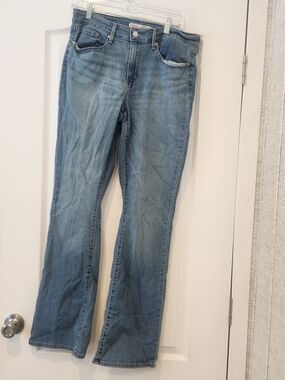 Levi's Women's Mid Rise Light Wash Bootcut Jeans 10 Euc